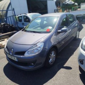 Serrure avant gauche RENAULT CLIO 3 PHASE 1 Essence image 1