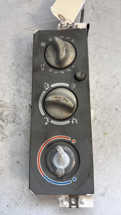 Commande chauffage RENAULT TWINGO 1 PHASE 3 Essence image 3