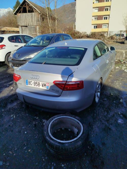 Bras essuie glace avant droit AUDI A5 1 COUPE PHASE 1 Diesel image 1