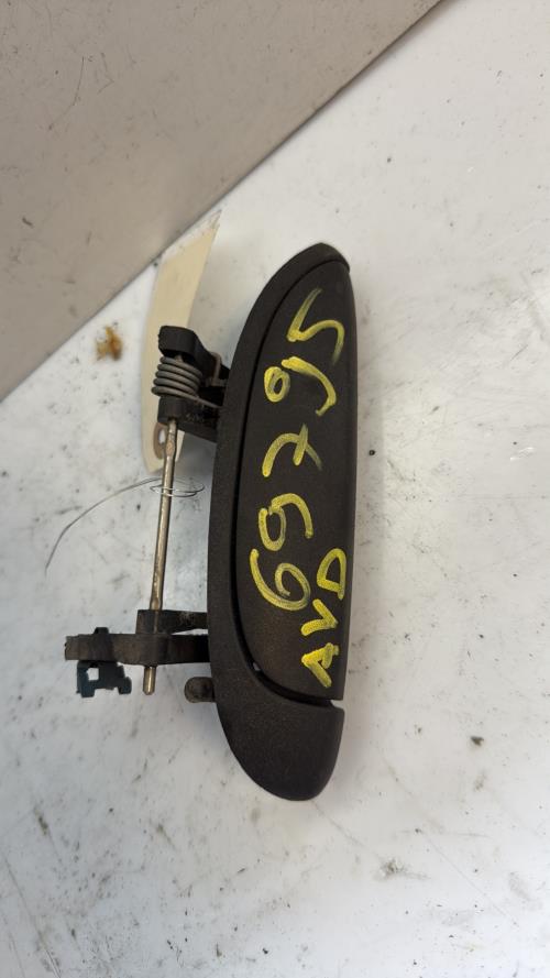 Poignee porte avant droit RENAULT CLIO 2 PHASE 2 Essence image 1