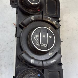 Commande chauffage PEUGEOT 3008 1 PHASE 1 Diesel image 1