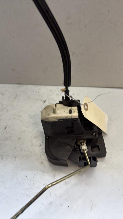 Serrure avant droit RENAULT CLIO 2 PHASE 2 Essence image 2