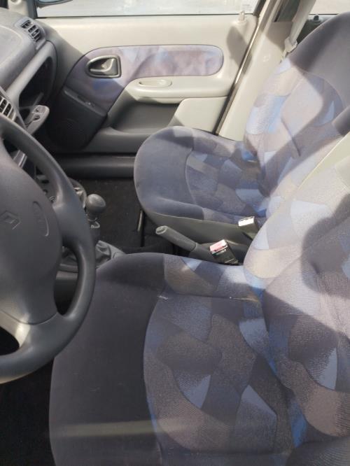 Feu arriere principal gauche (feux) RENAULT CLIO 2 PHASE 1 Essence image 5