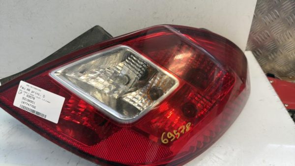 Feu arriere principal droit (feux) OPEL CORSA D PHASE 1 Diesel image 1