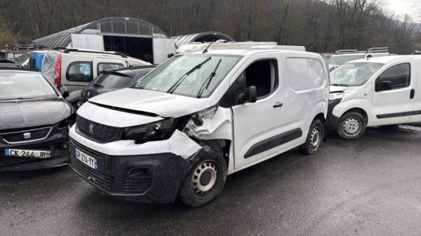 Moteur PEUGEOT PARTNER 3 Diesel image 5
