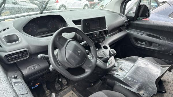 Boite de vitesses PEUGEOT PARTNER 3 Diesel image 6