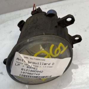 Anti brouillard droit (feux) TOYOTA YARIS 2 PHASE 1 Diesel image 1