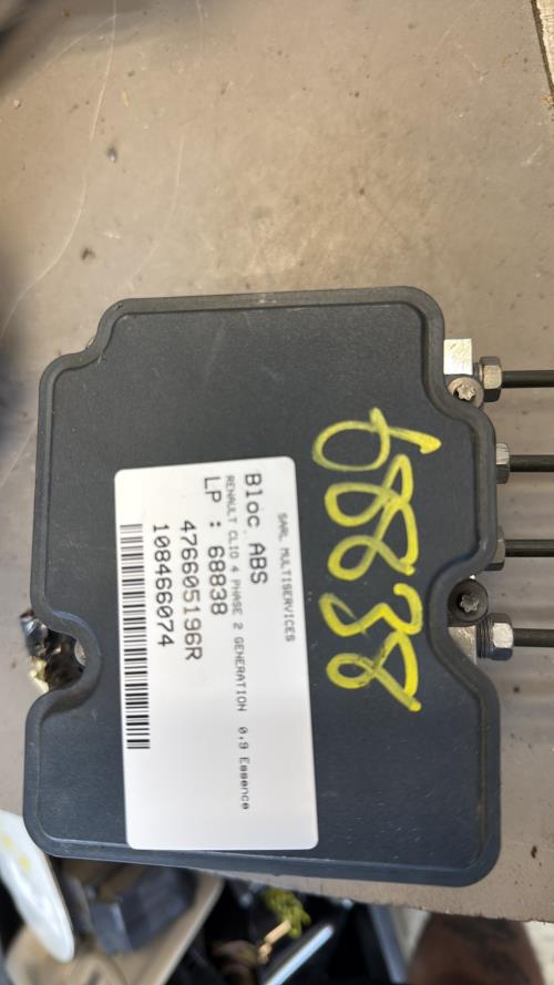 Bloc ABS (freins anti-blocage) RENAULT CLIO 4 PHASE 2 Essence image 1