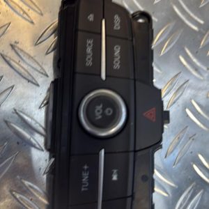 Commande autoradio FORD FOCUS 3 PHASE 2 Diesel image 1