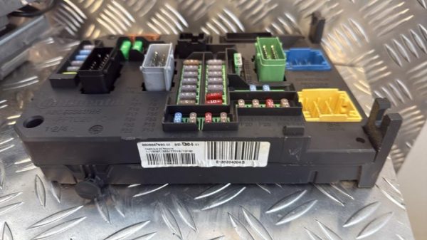 Boitier BSI CITROEN C4 2 PHASE 2 Diesel image 3