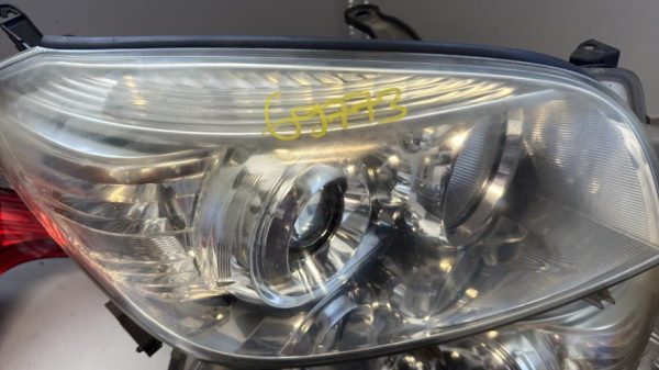 Optique avant principal droit (feux)(phare) TOYOTA RAV4 3 PHASE 1 Diesel image 6