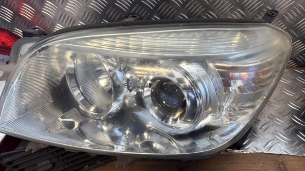 Optique avant principal gauche (feux)(phare) TOYOTA RAV4 3 PHASE 1 Diesel image 3