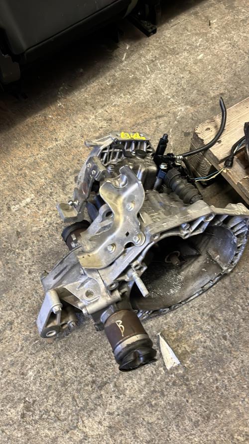 Boite de vitesses ALFA ROMEO MITO PHASE 1 Essence image 1