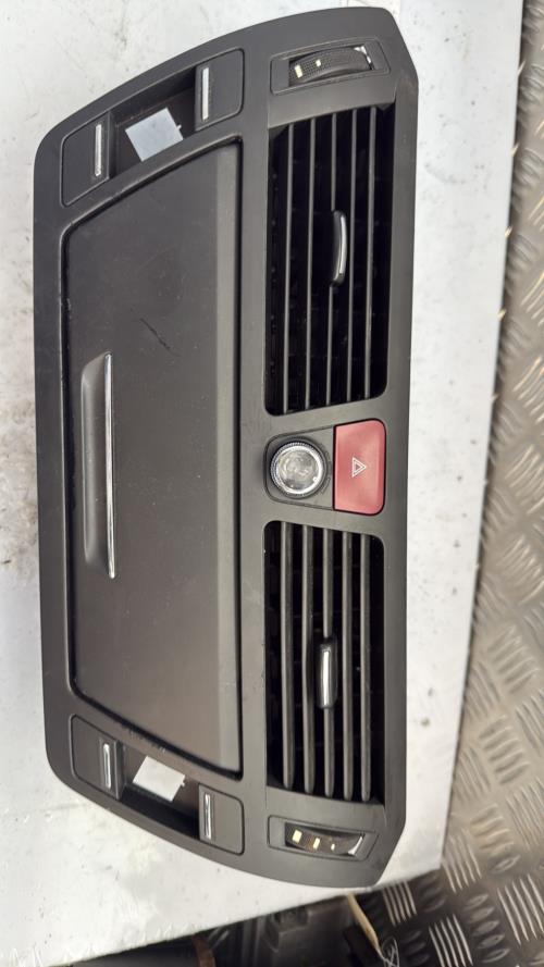 Aerateur tableau de bord CITROEN C4 PICASSO 1 Diesel image 1