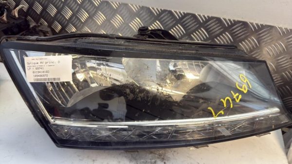Optique avant principal droit (feux)(phare) SKODA FABIA 3 PHASE 2 Essence image 2