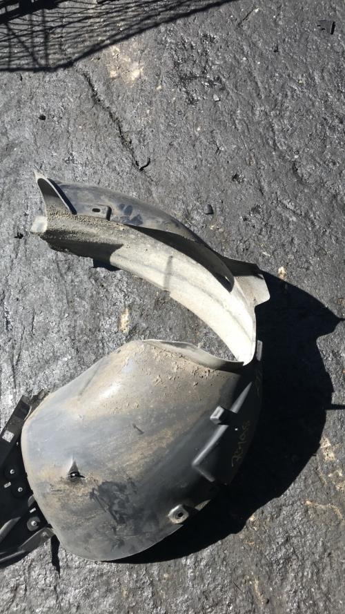 Pare boue avant gauche CITROEN C3 PICASSO PHASE 2 Diesel image 1