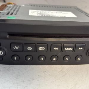 Autoradio d'origine PEUGEOT 206 PHASE 2 Essence image 1