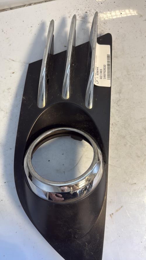 Enjoliveur anti brouillard PEUGEOT 5008 1 PHASE 1 Diesel image 3