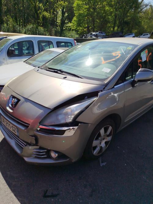 Enjoliveur anti brouillard PEUGEOT 5008 1 PHASE 1 Diesel image 4