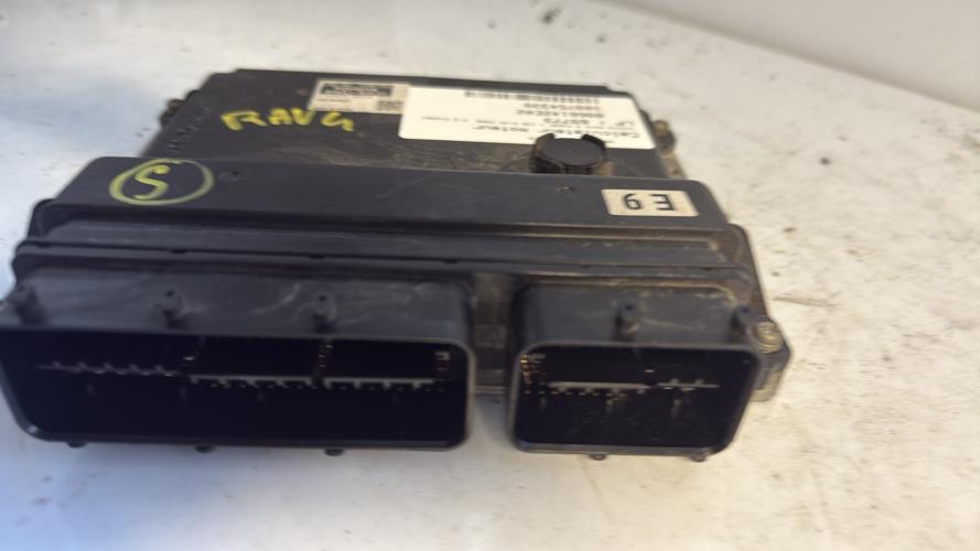 Calculateur moteur TOYOTA RAV4 3 PHASE 1 Diesel image 4