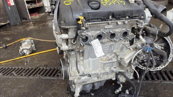 Moteur CITROEN C3 2 PHASE 1 Essence image 2