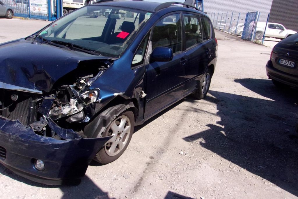 Feu arriere principal droit (feux) TOYOTA COROLLA VERSO 1 Diesel image 1