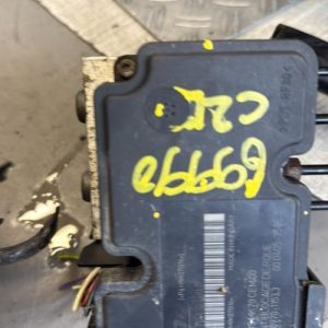 Bloc ABS (freins anti-blocage) CITROEN C2 PHASE 1 Essence image 1