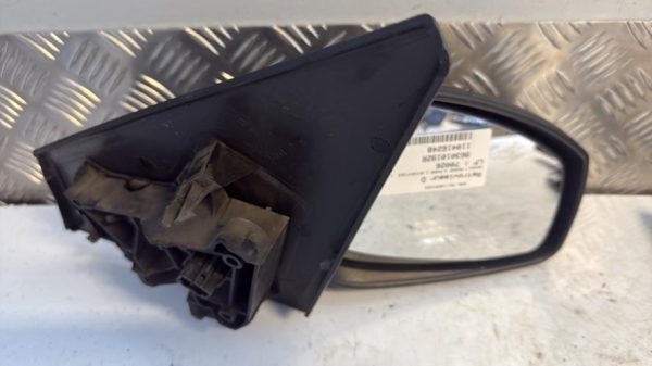 Retroviseur droit RENAULT MEGANE 3 PHASE 1 Diesel image 1