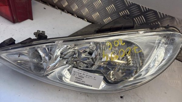 Optique avant principal gauche (feux)(phare) PEUGEOT 206 PHASE 2 Diesel image 3