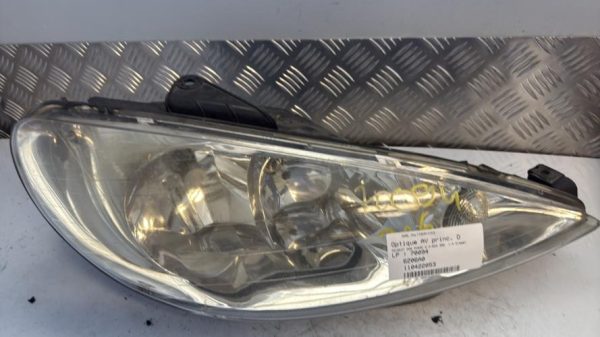 Optique avant principal droit (feux)(phare) PEUGEOT 206 PHASE 2 Diesel image 4