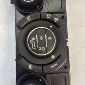 Commande chauffage PEUGEOT 3008 1 PHASE 1 Diesel image 1