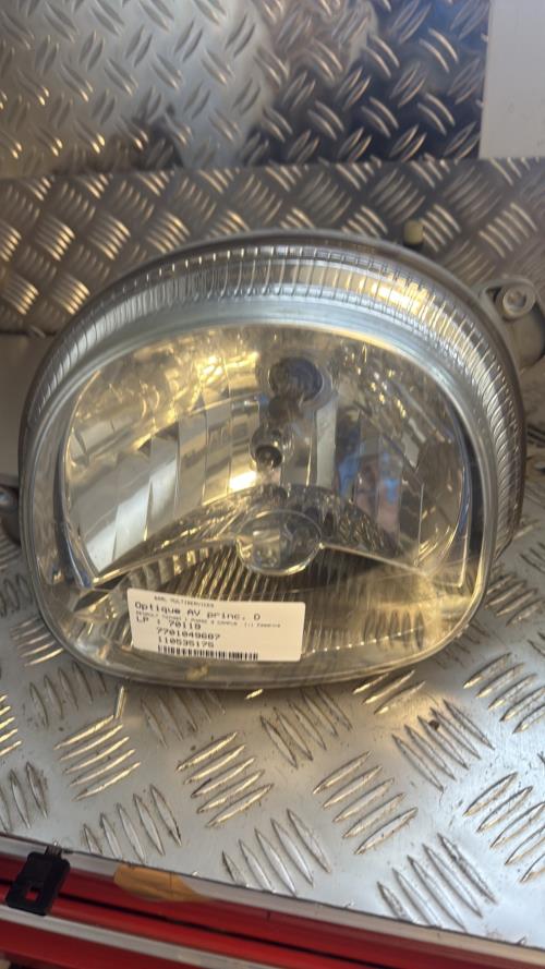 Optique avant principal droit (feux)(phare) RENAULT TWINGO 1 PHASE 3 Essence image 1