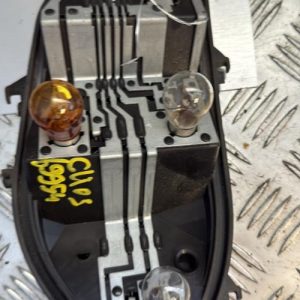 Platine feu arriere droit RENAULT CLIO 3 PHASE 1 Diesel - Image 1