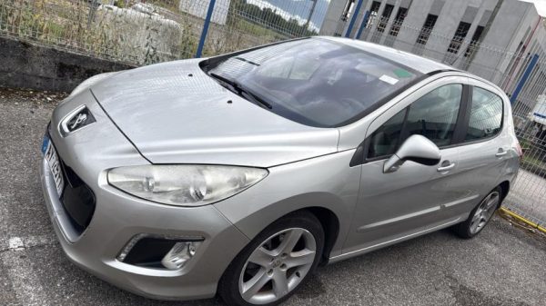 Custode avant droit (porte) PEUGEOT 308 1 PHASE 2 - Image 6