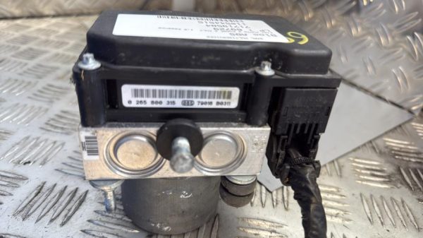 Bloc ABS (freins anti-blocage) FIAT PUNTO 2 PHASE 2 Essence - Image 2