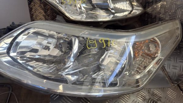 Optique avant principal gauche (feux)(phare) CITROEN C4 1 PHASE 2 Diesel - Image 1