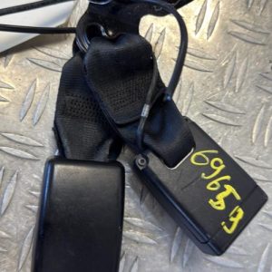 Attache ceinture arriere gauche RENAULT CLIO 4 PHASE 1 Essence - Image 1