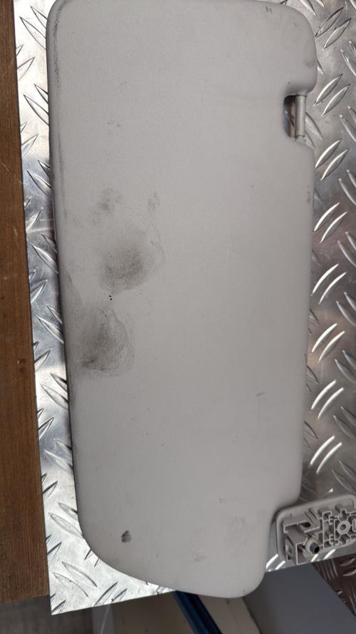 Pare soleil gauche PEUGEOT 5008 1 PHASE 2 Diesel - Image 3