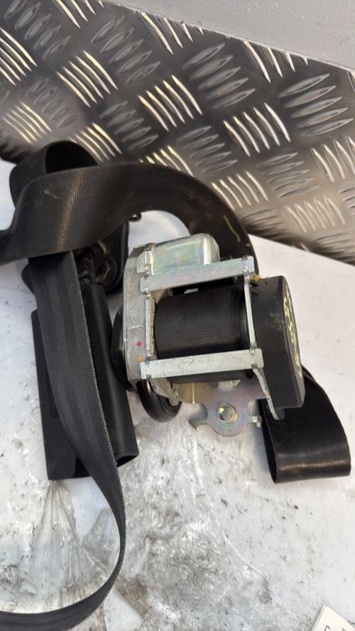 Ceinture avant gauche RENAULT CLIO 4 PHASE 1 Essence - Image 2