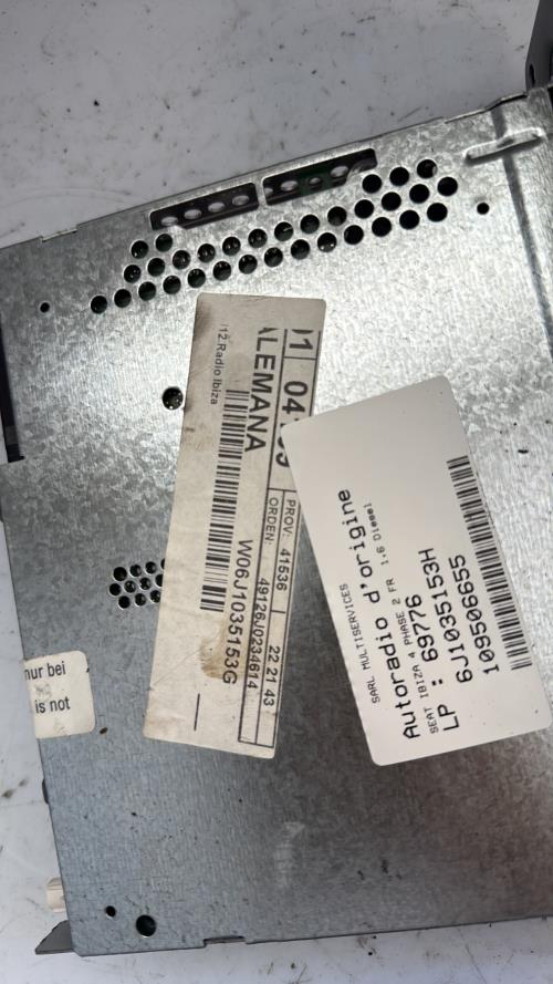 Autoradio d'origine SEAT IBIZA 4 PHASE 2 Diesel - Image 2