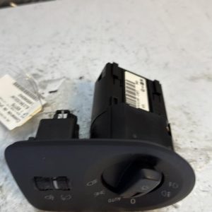 Commande de phare SEAT IBIZA 4 PHASE 2 Diesel - Image 1