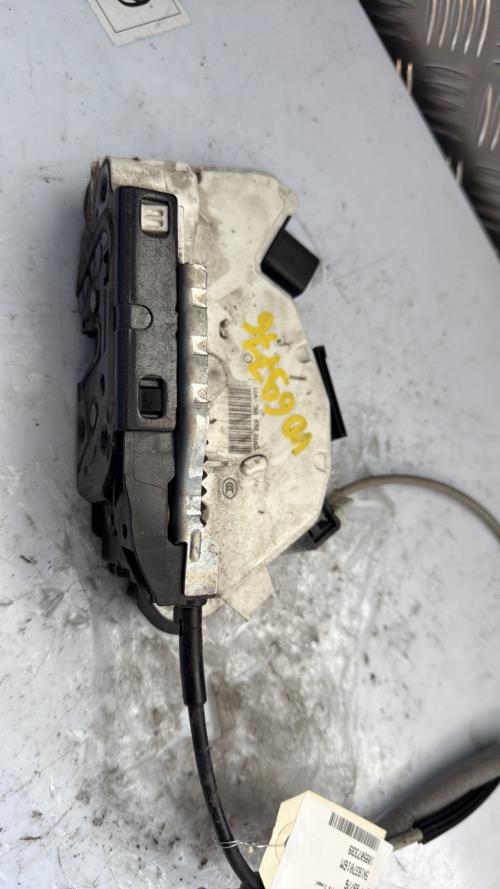 Serrure avant droit SEAT IBIZA 4 PHASE 2 Diesel - Image 1