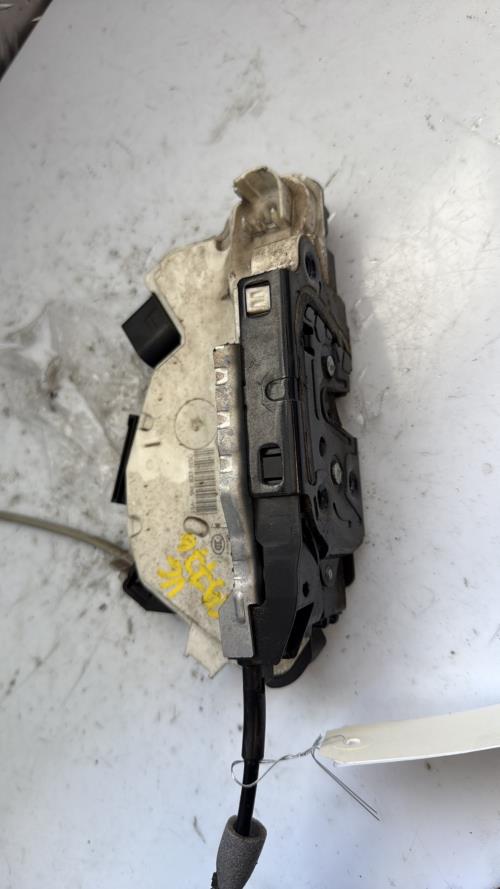 Serrure avant gauche SEAT IBIZA 4 PHASE 2 Diesel - Image 3