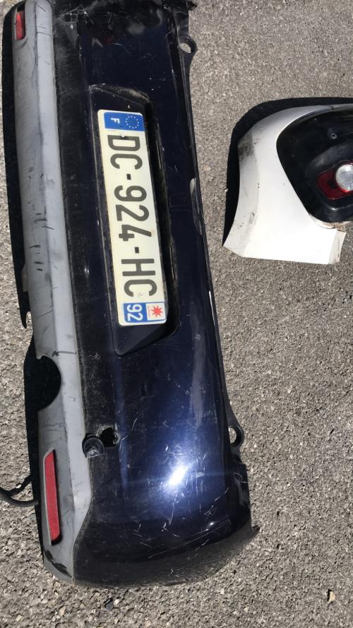 Pare choc arriere CITROEN C3 2 PHASE 2 Essence - Image 2