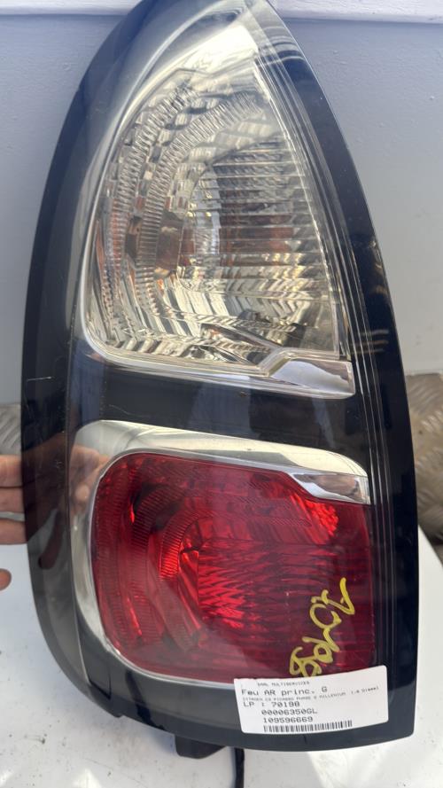 Feu arriere principal gauche (feux) CITROEN C3 PICASSO PHASE 2 Diesel - Image 3
