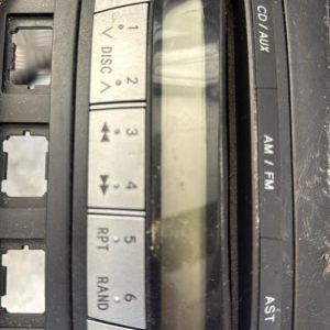 Autoradio d'origine PEUGEOT 107 PHASE 1 Diesel - Image 1