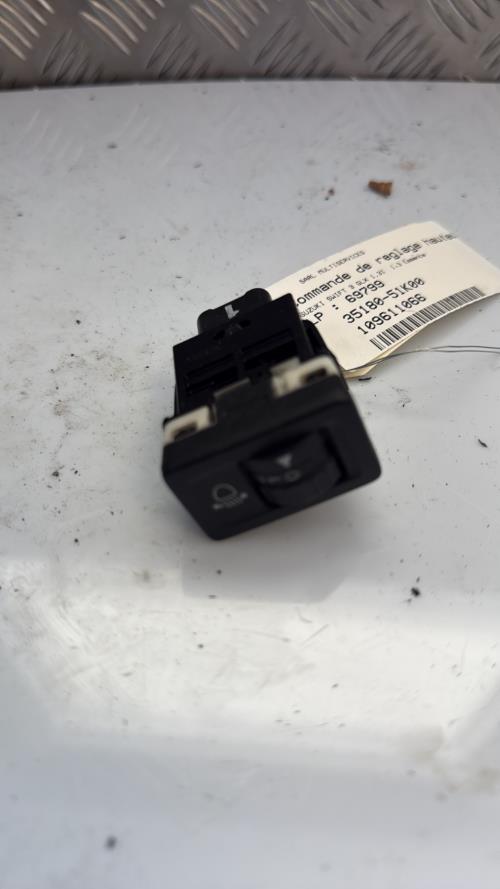 Commande de reglage hauteur de phare SUZUKI SWIFT 3 Essence - Image 2
