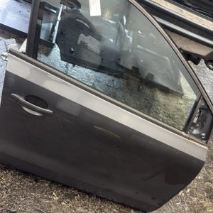 Porte avant droit VOLKSWAGEN POLO 5 PHASE 1 Diesel - Image 1