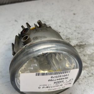 Anti brouillard droit (feux) CITROEN C3 1 PHASE 1 Essence - Image 1