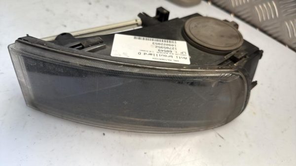 Anti brouillard droit (feux) CADILLAC BLS Diesel - Image 3